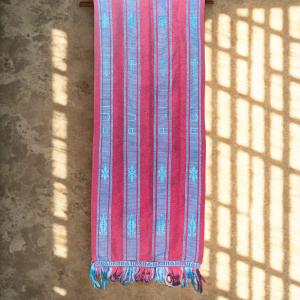 Selendang tenun Khas Sumba Barat Daya (NTT) Motif Bunga dan Mamuli
